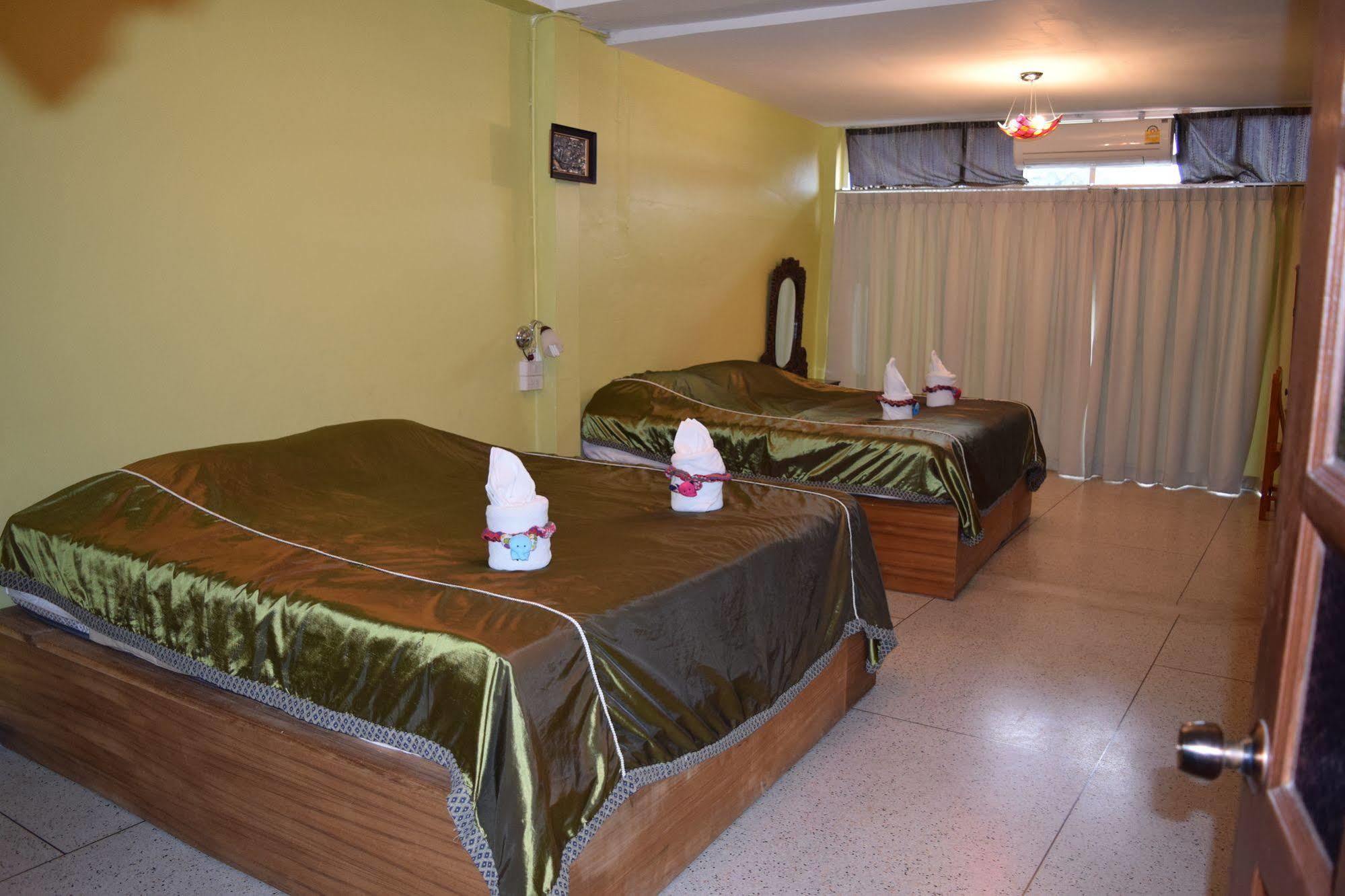 At Phra Sing Hotel Chiang Mai Exterior photo