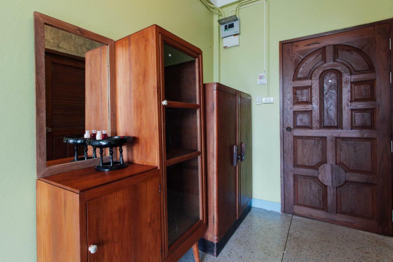At Phra Sing Hotel Chiang Mai Exterior photo