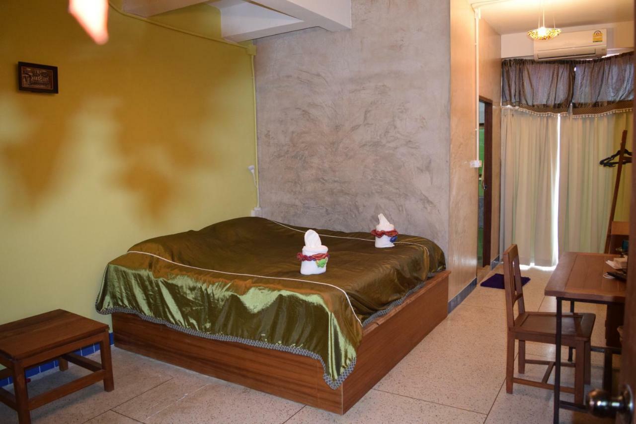 At Phra Sing Hotel Chiang Mai Exterior photo